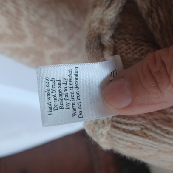 Coldwater Creek Womens Beautiful Snowflake ❄️ Zip Up WOOL Blend Cardigan SZ M - Picture 9 of 9